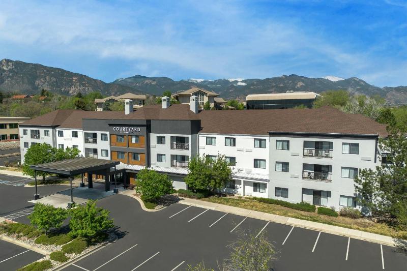 Courtyard by Marriott Colorado Springs South - image 35
