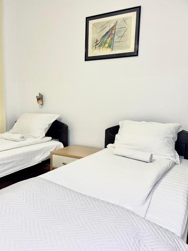 Sarajevo Apartments Casa United - image 9