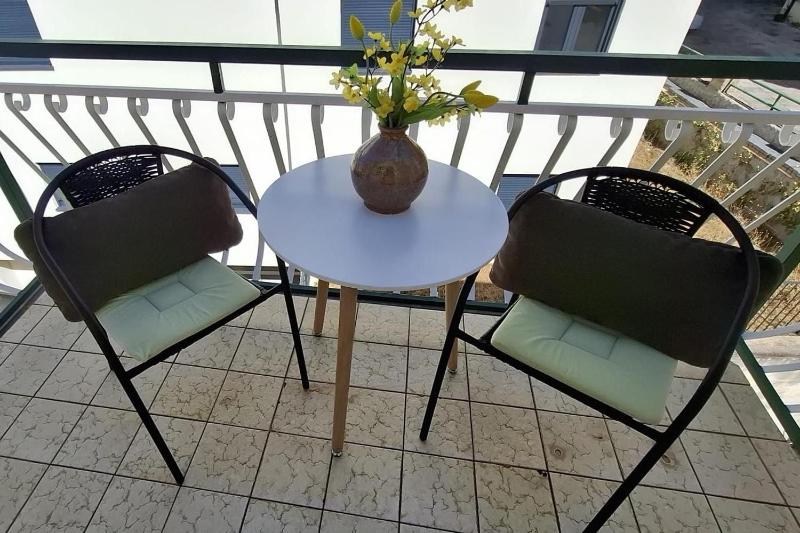 Apartments and rooms by the sea Makarska - 22419 - image 4