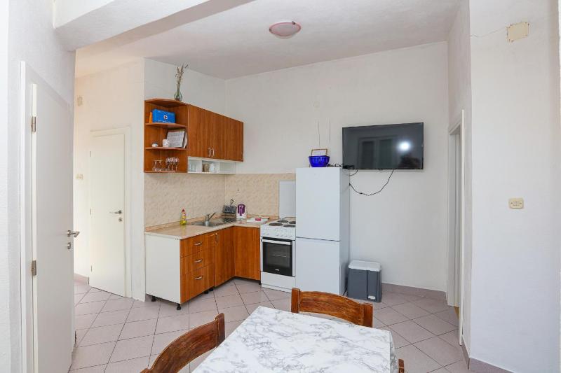 Apartments with parking space Rogoznica - 24468 - image 14