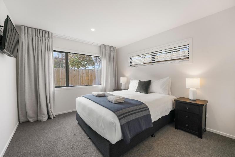 Location on Point - Taupo - image 5