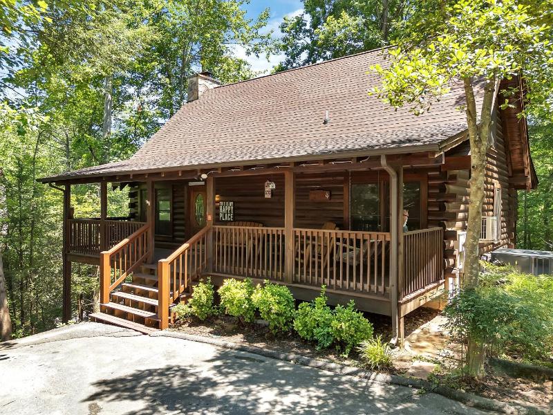 Five-Bedroom House image 4
