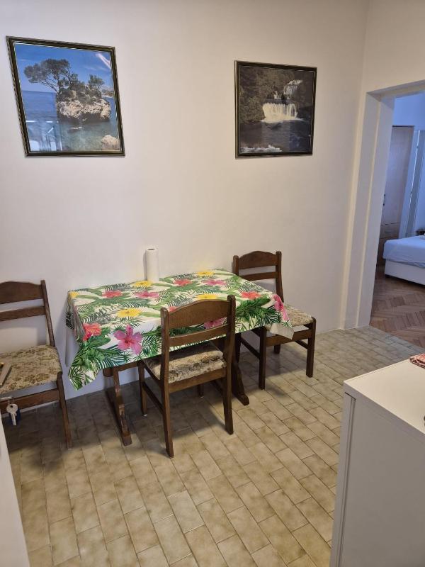 Apartmani Baška Voda - image 10