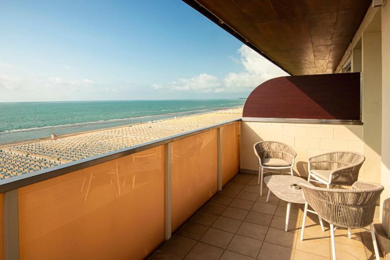 Junior Suite image 4