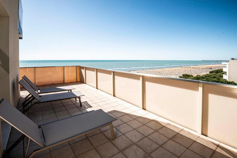 Suite image 2