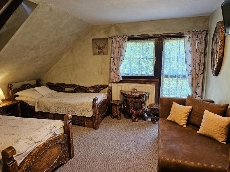 Triple Room image 1
