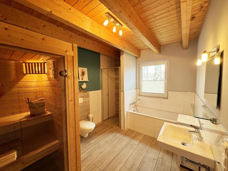 Ferienhaus Ilsebill mit Sauna Kamin & Hafenblick - image 10