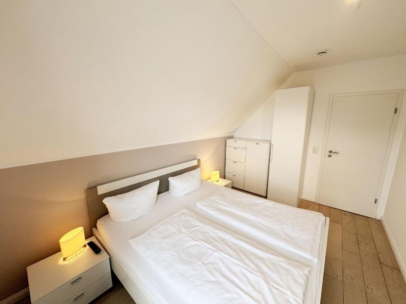 Ferienhaus Ilsebill mit Sauna Kamin & Hafenblick - image 6