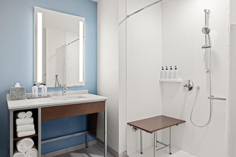 EVEN Hotel Portland - Beaverton by IHG - image 36