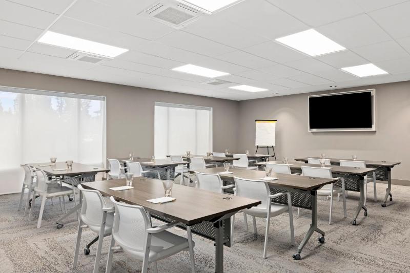 EVEN Hotel Portland - Beaverton by IHG - image 21