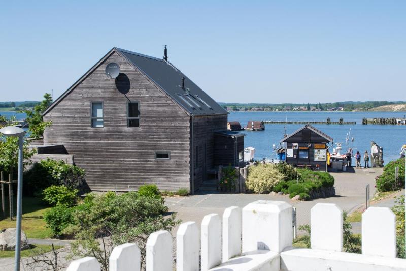 Ferienhaus Ilsebill mit Sauna Kamin & Hafenblick - image 29