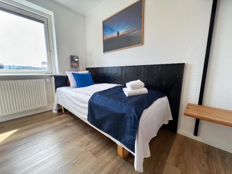 Standard Single Room image 3