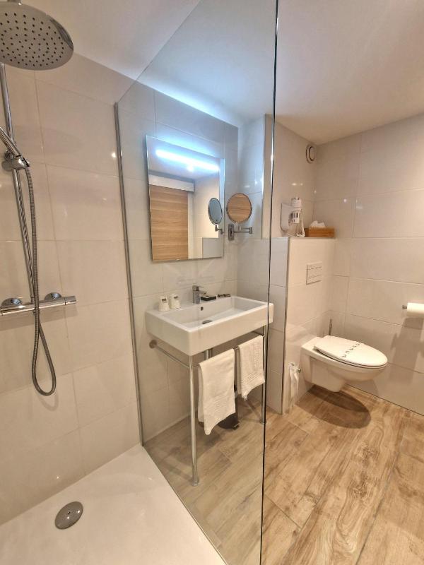 Club Double Room image 1