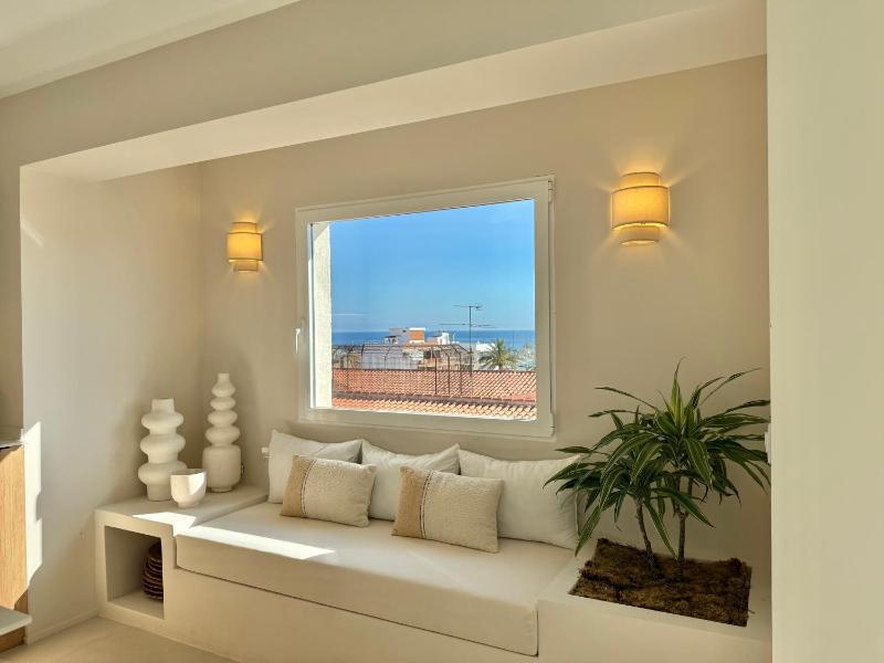 Apartamento Centro con vistas al Mar y Parking - image 18