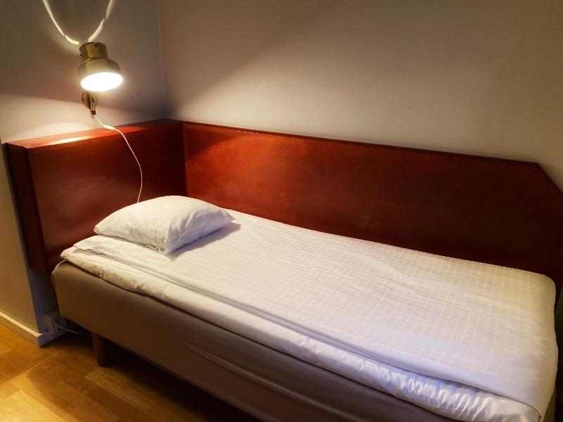 Standard Single Room image 1