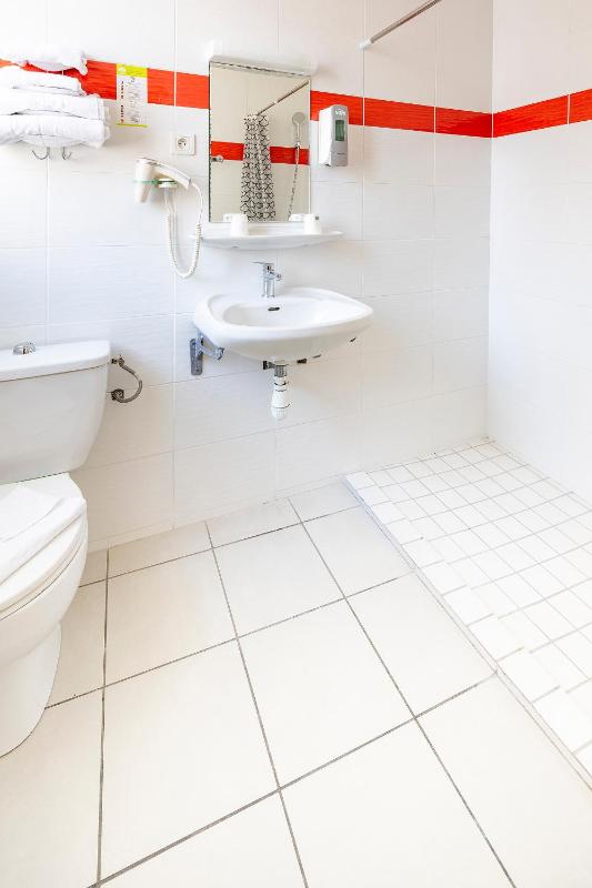 Superior Single Room image 2