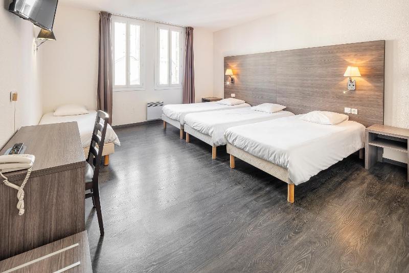 Triple Room image 3