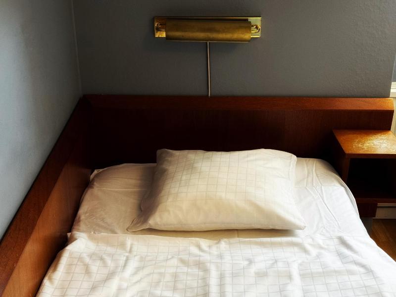 Standard Triple Room image 3