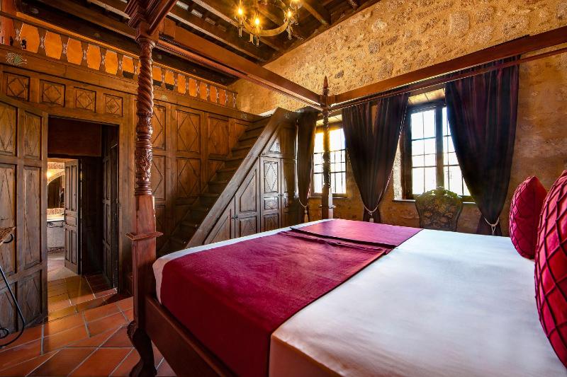 King's Chamber image 1
