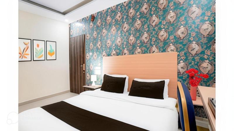 Hotel Elite rooms & Banquet - image 15
