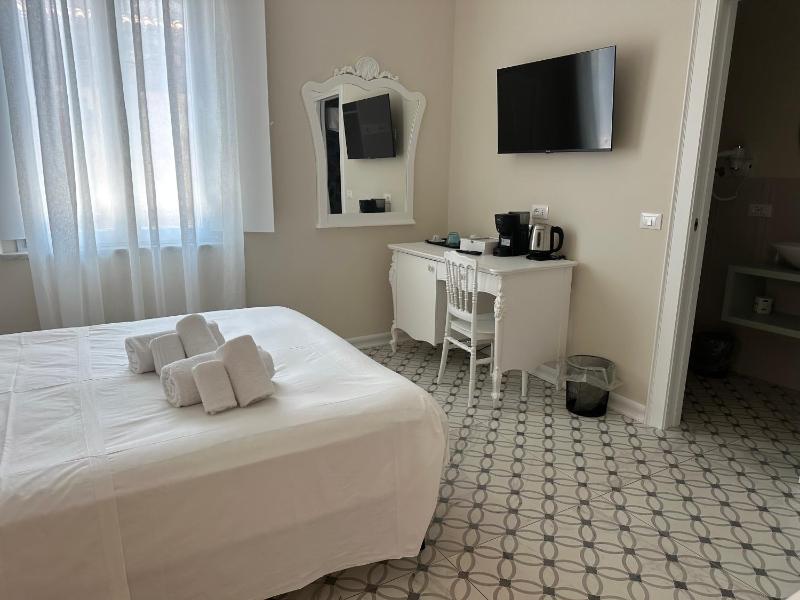 karol rooms - image 36