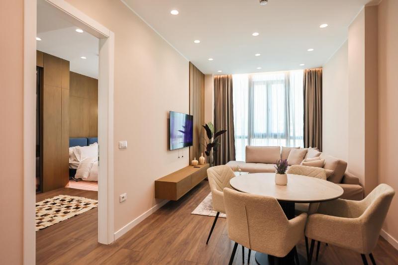 Meridian Luxury Apartments - image 14