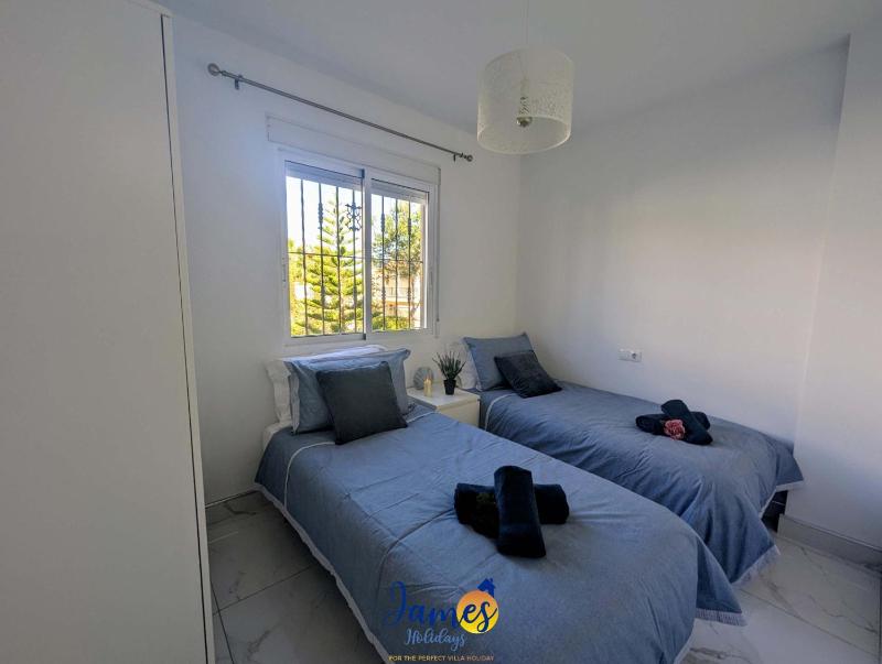 South facing 3 Bedroom townhouse with Com Pool VM76 - image 23