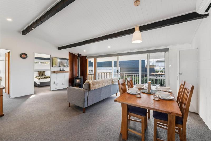 The Cozy Corner - Taupo Holiday Home - image 12