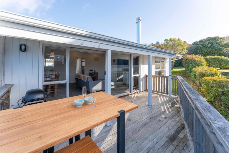 The Cozy Corner - Taupo Holiday Home - image 5
