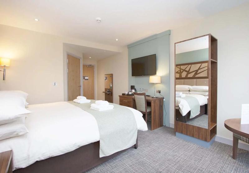 Double or Twin Room - Disability Access image 4