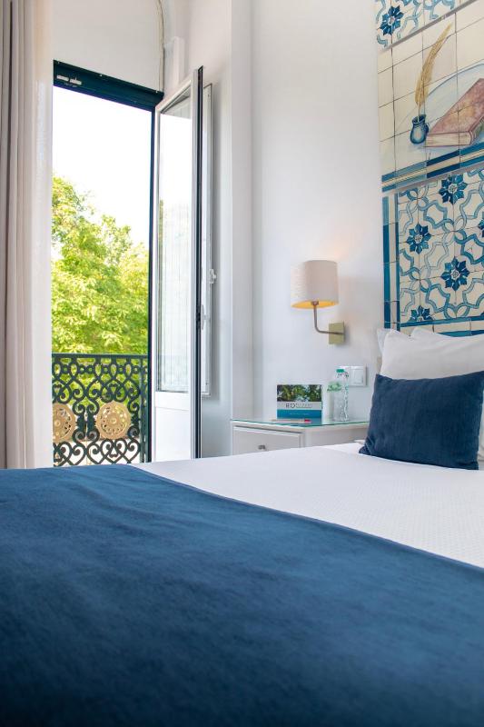 Superior Double Room image 1