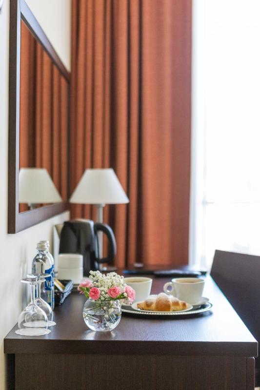 Superior Double Room image 3