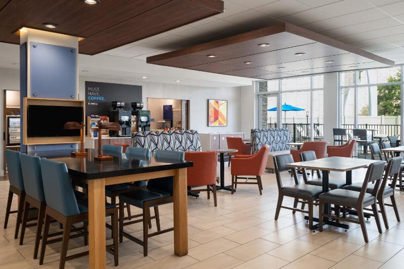 Holiday Inn Express & Suites Tampa East - Ybor City By IHG - image 41