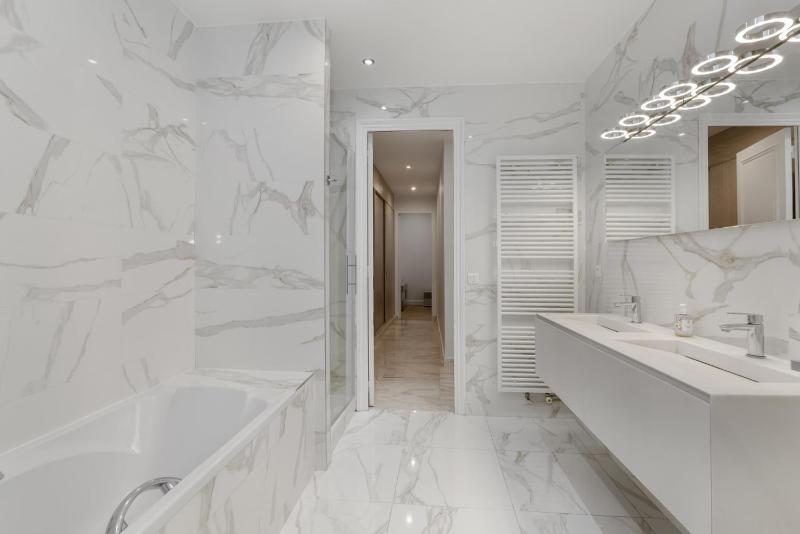 Luxury 5 Bed Residence - Opposite Arc de Triomphe - image 12