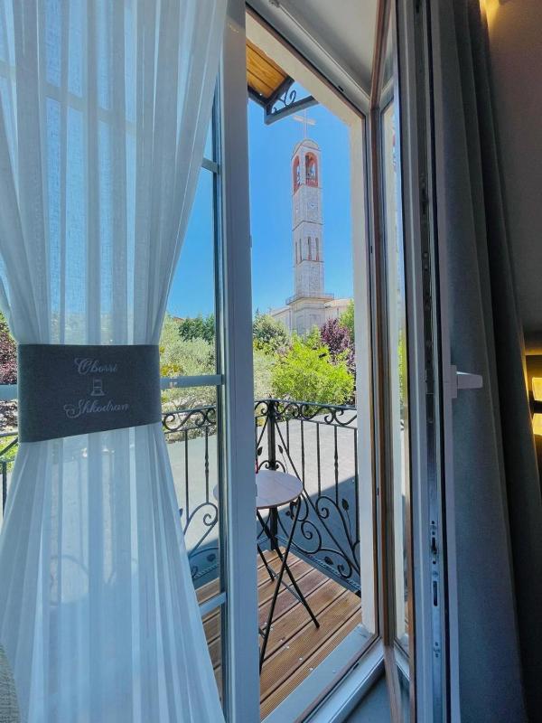 Oborri Shkodran Boutique Hotel - image 12
