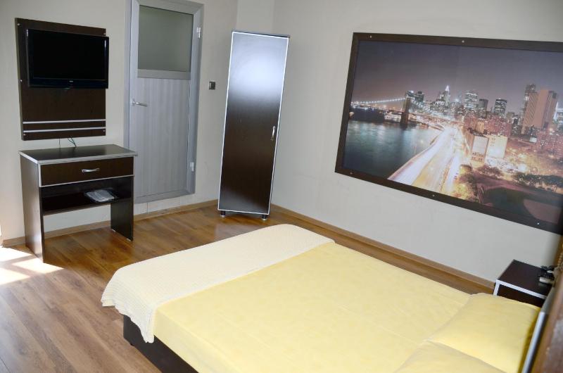 Single Room image 1