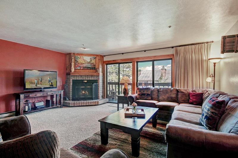 Two-Bedroom Apartment image 1