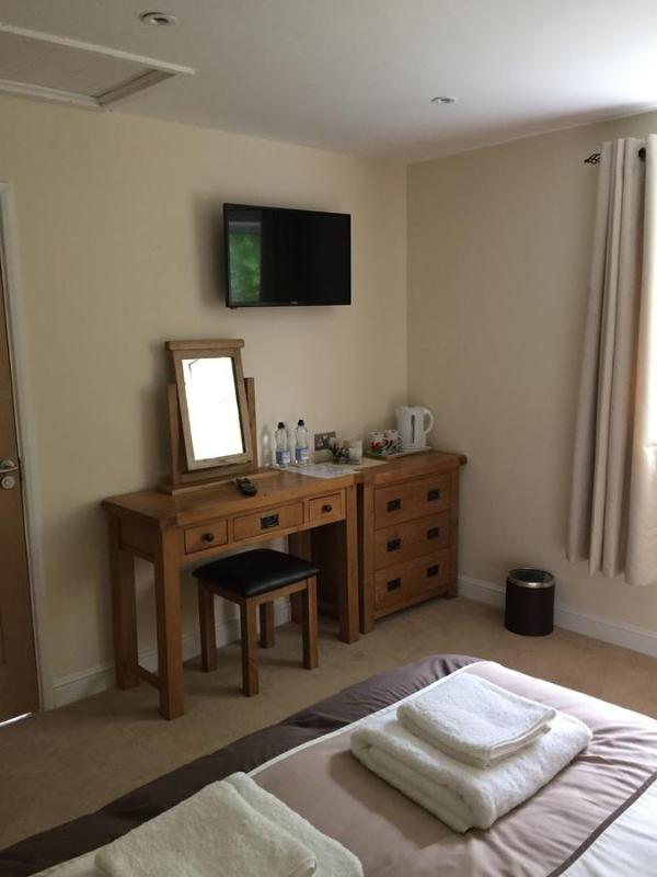 Jacuzzi Room image 2