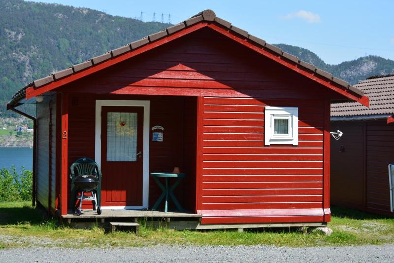 One-Bedroom Cottage image 1