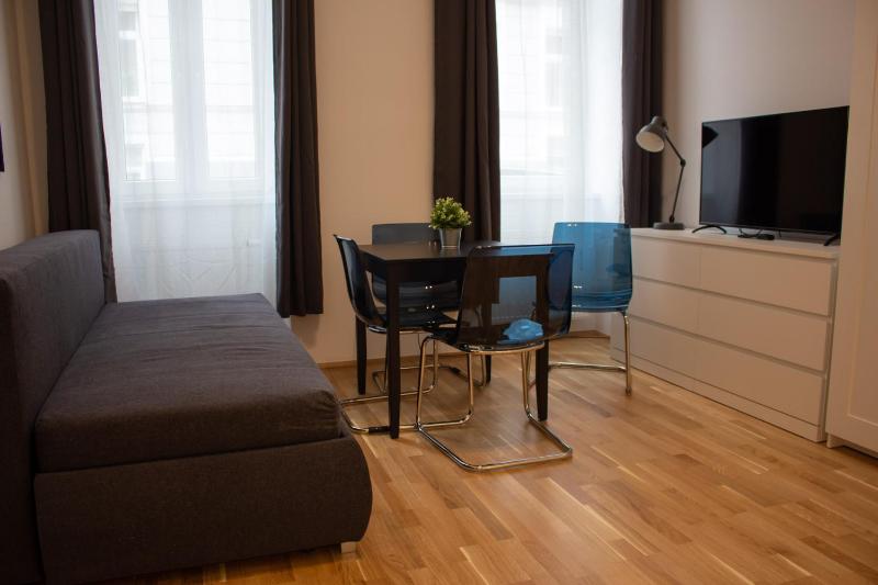 Superior Apartment image 3