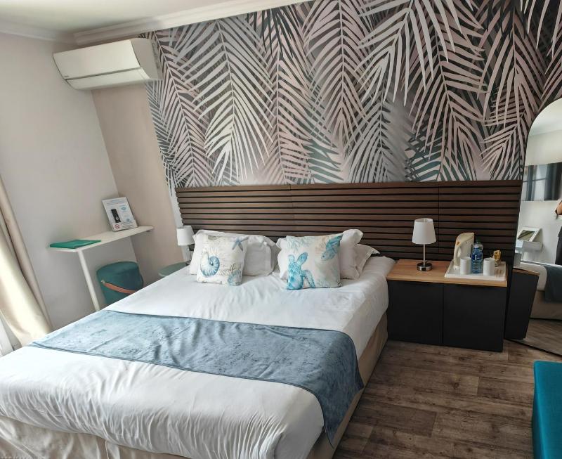 Double Room La Napoule image 2