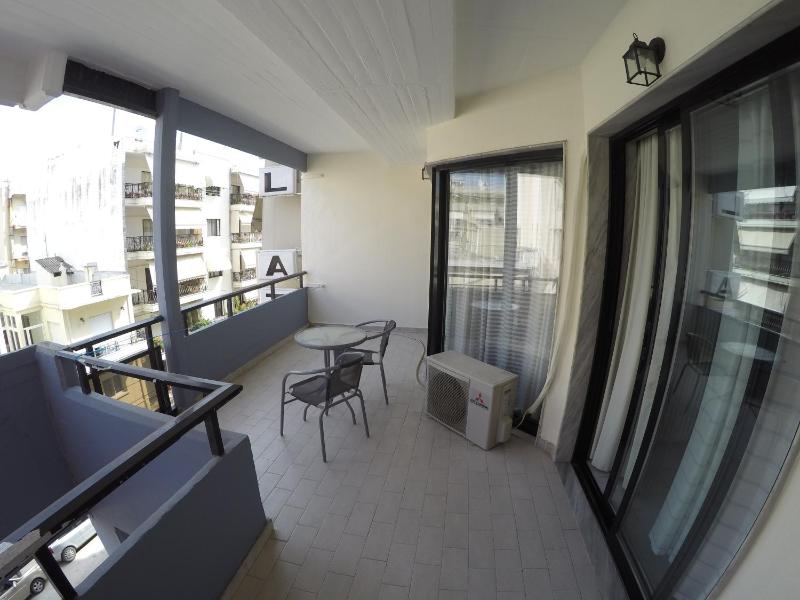 Triple Room image 2