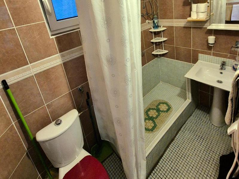 Apartment with Balcony image 4