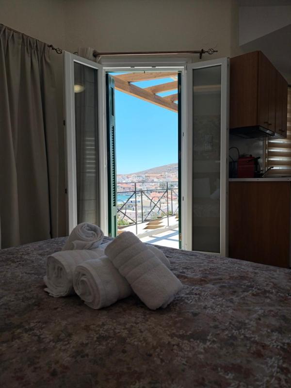 Superior Studio with Terrace and Sea View image 2