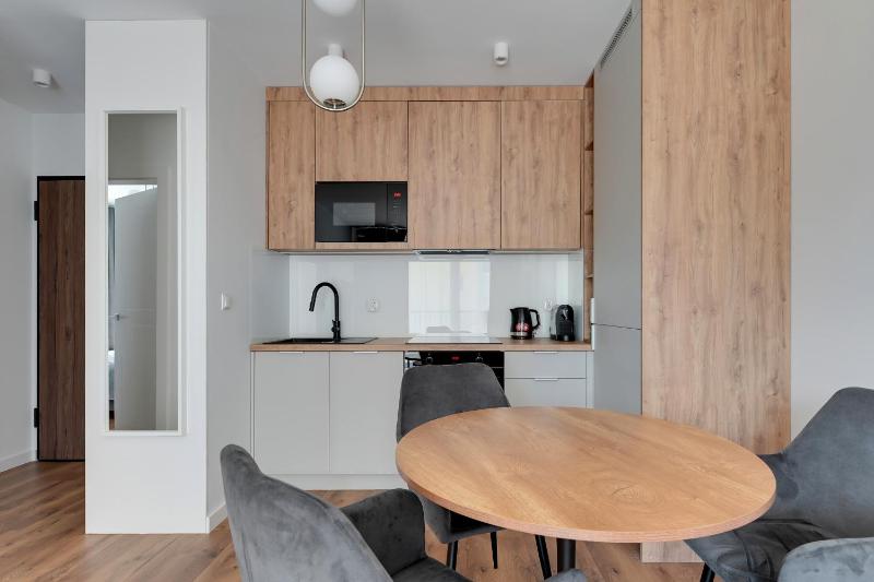 Lion Apartments - Młoda Polska Nowe Apartamenty z parkingiem - image 8