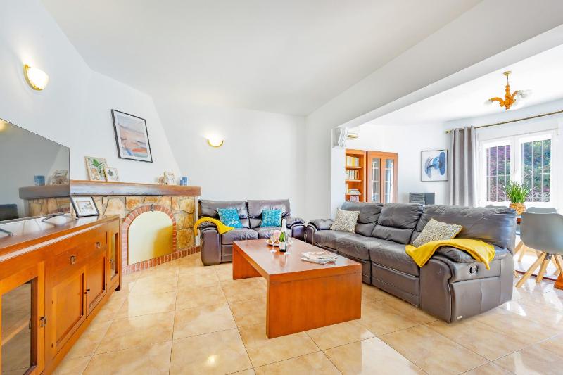 Villa Inia - PlusHolidays - image 17