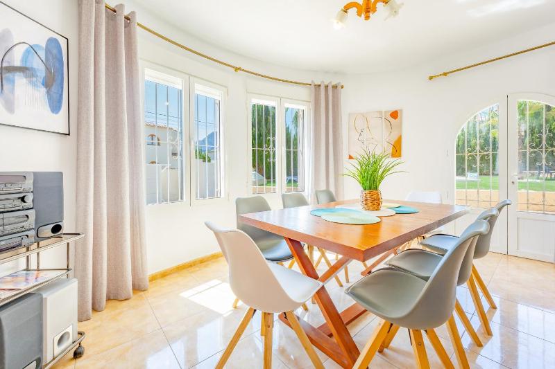 Villa Inia - PlusHolidays - image 13