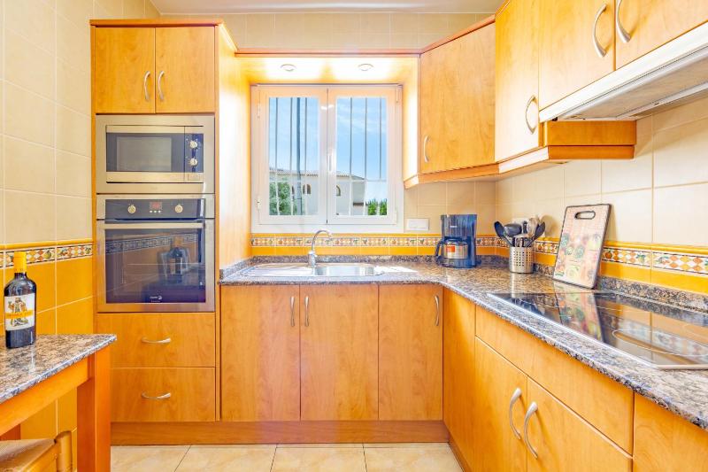 Villa Inia - PlusHolidays - image 35