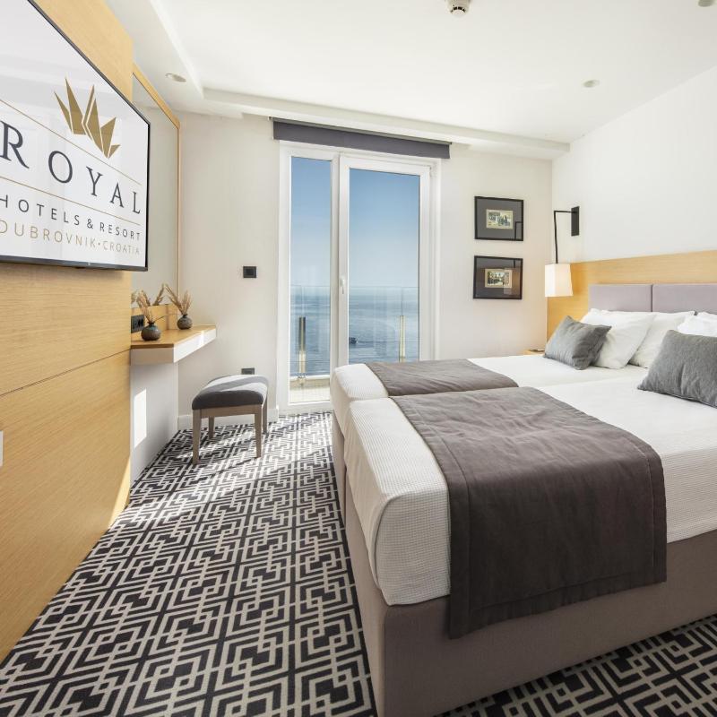 Panoramic Sea View Room with Balcony image 1