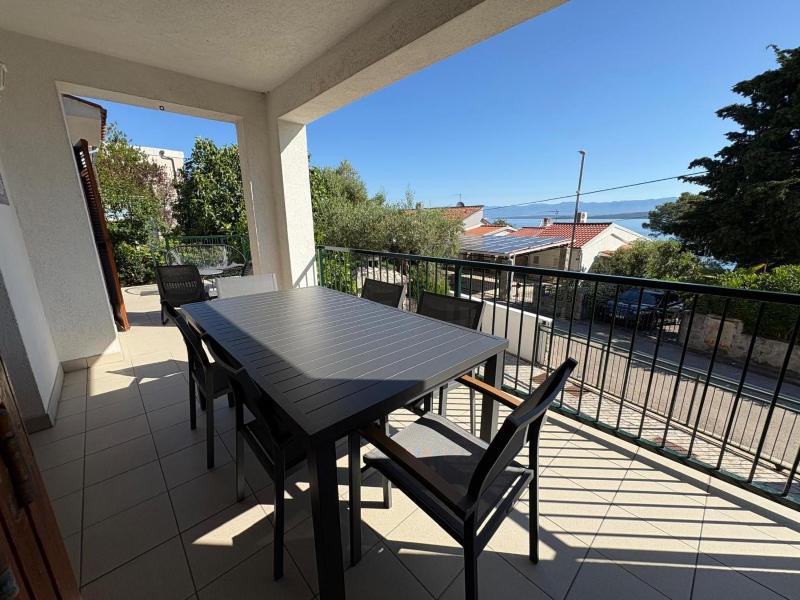 Apartment with Sea View image 2